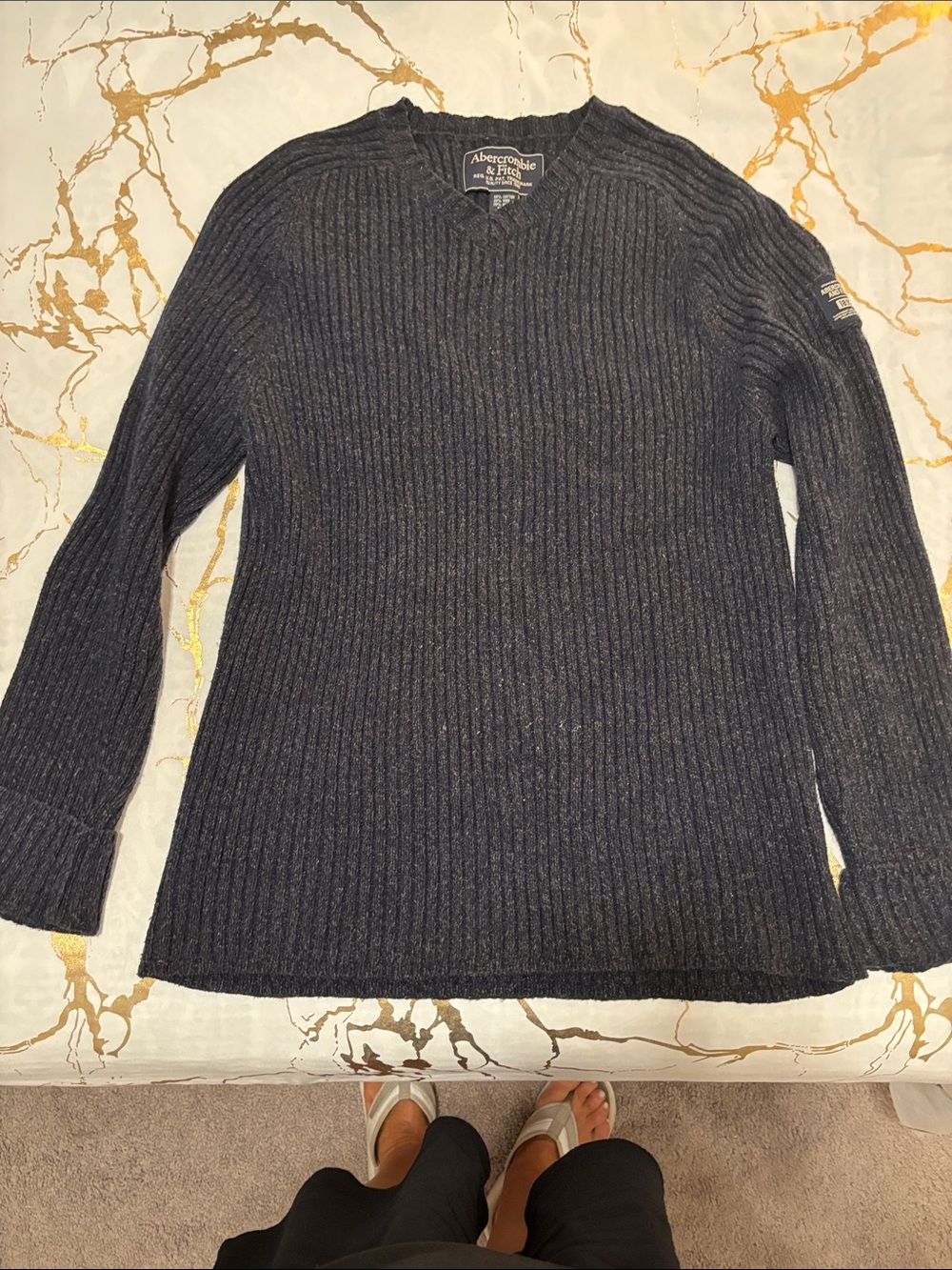 Abercrombie & Fitch Dark Navy Ribbed V-Neck Sweater
